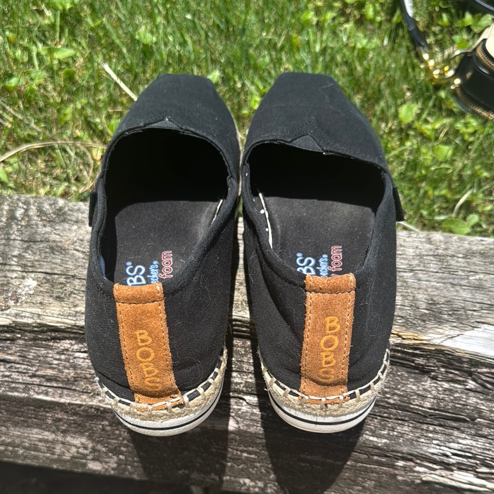 Bob’s Memory foam Women’s Black Canvas Espadrilles 8.5 GUC - Picture 3 of 5